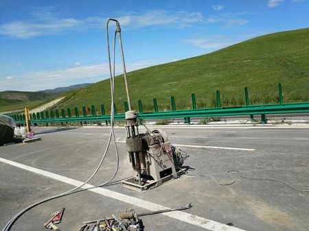 渝中公路地基基础注浆加固